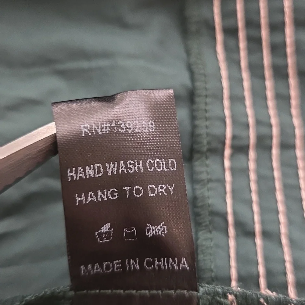 POMANDER PLACE Mini Oversized Evergreen Kinsley‎ Dress Size L - Picture 9 of 9